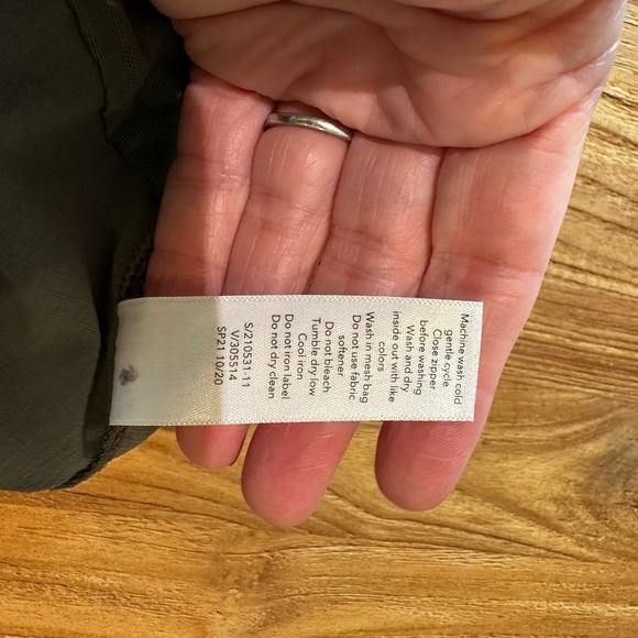 Athleta Trekkie Hike Pant 2021 Active  Gym Elastic Waist Ankle Zippered Pockets - Picture 4 of 11